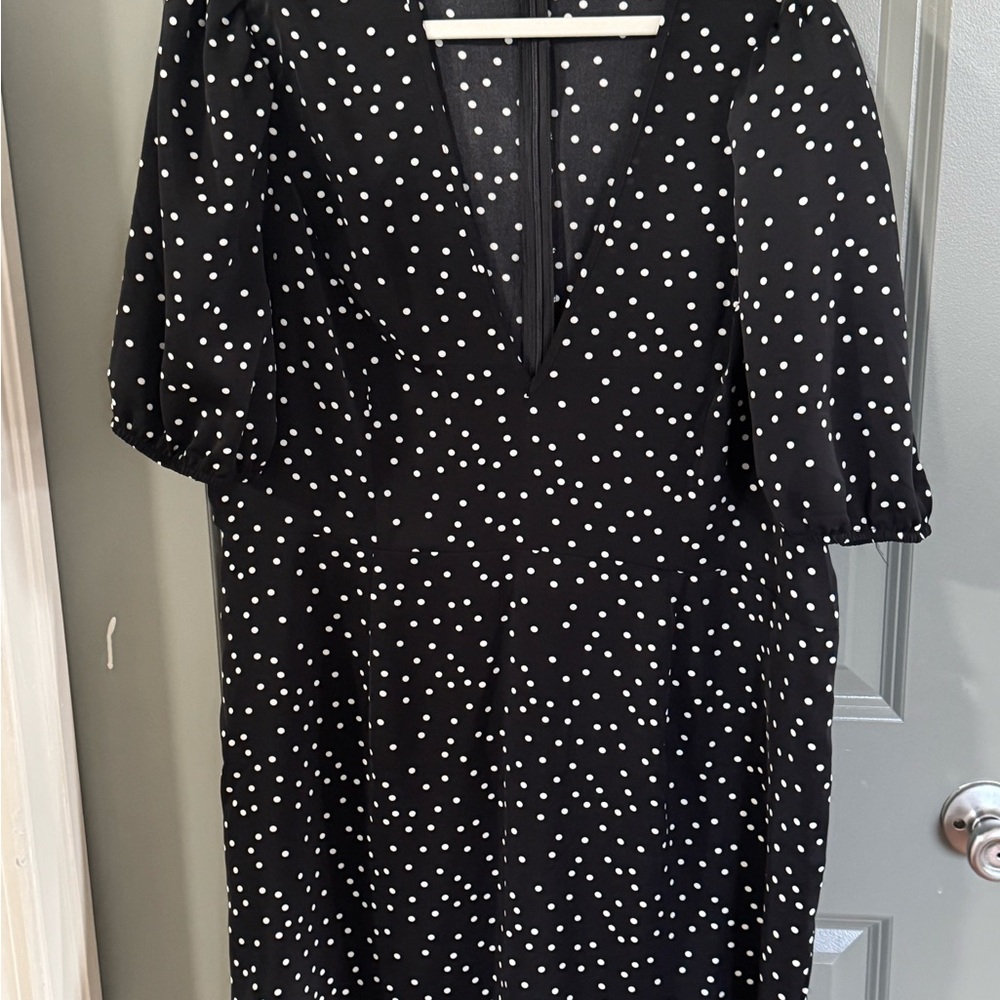 PrettyLittleThing Black and White Puff Sleeve Mini Dress plus size